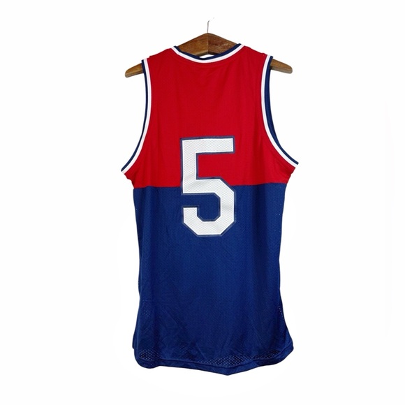 ADIDAS Bayern Munich Basketball Style Tank Top Jersey Men's Medium NWT - Picture 2 of 8